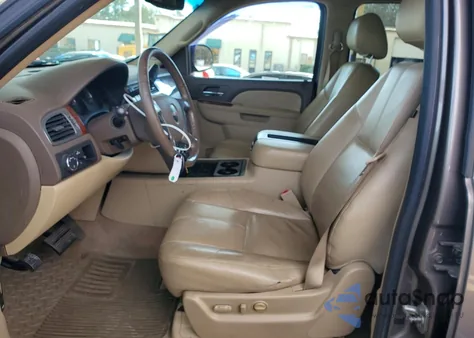 2012 GMC Yukon Xl C1500 Slt z USA, uszkodzony, nr VIN 1GKS1KE09CR146539